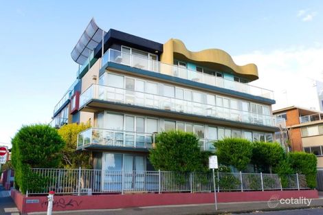 Property photo of 17/4 Alfred Square St Kilda VIC 3182