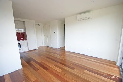 Property photo of 111/1 Mackie Road Bentleigh East VIC 3165
