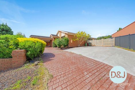 Property photo of 16 Preston Avenue Endeavour Hills VIC 3802
