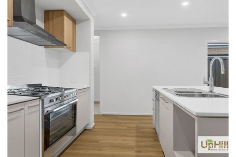 Property photo of 2 Colca Road Clyde VIC 3978