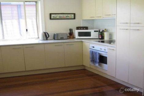 Property photo of 8 Vantage Point Drive Burleigh Heads QLD 4220