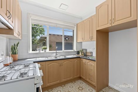 Property photo of 30 Glasgow Avenue Reservoir VIC 3073
