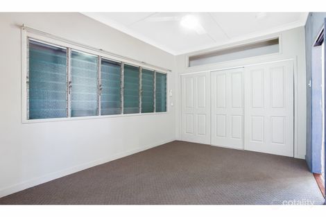 Property photo of 8 White Street Park Avenue QLD 4701