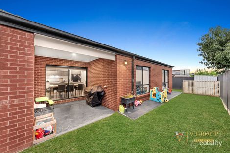 Property photo of 18 Colosseum Drive Strathtulloh VIC 3338