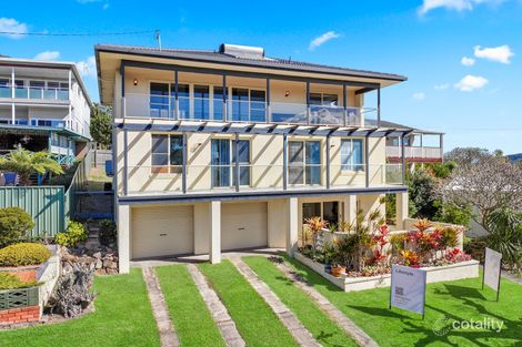 Property photo of 3 High Street Crescent Head NSW 2440