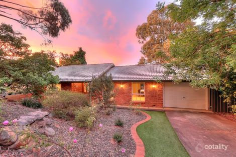 4 Stirling Ave, Aberfoyle Park, SA 5159