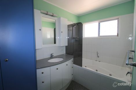 Property photo of 11 Robin Road Townview QLD 4825