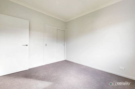 15 Bourbon Rd, Cranbourne East, VIC 3977