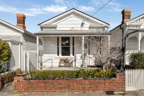Property photo of 13 Cambridge Street Armadale VIC 3143