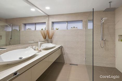 Property photo of 5 Montrose Street Oakleigh South VIC 3167
