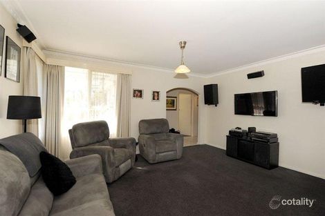 Property photo of 12 Carrington Avenue Seaford VIC 3198