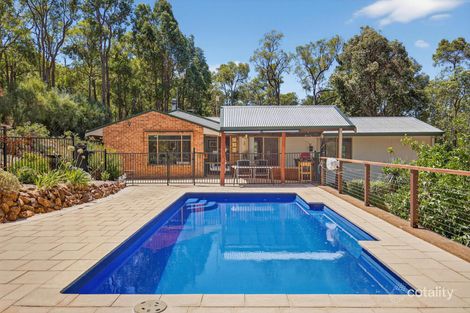 31 Simons Dr, Roleystone, WA 6111