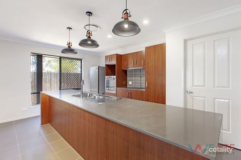 Property photo of 7 Queen Street Jimboomba QLD 4280