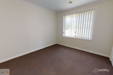 Property photo of 22 Clem McFawn Place Orange NSW 2800