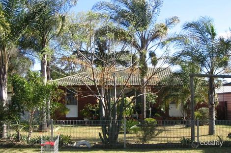 24 Manila Rd, Lethbridge Park, NSW 2770