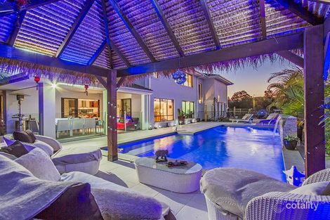 Property photo of 2 Essen Place Oxenford QLD 4210