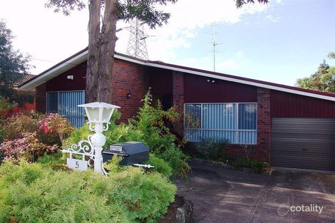 5 Gerard Ave, Farmborough Heights, NSW 2526