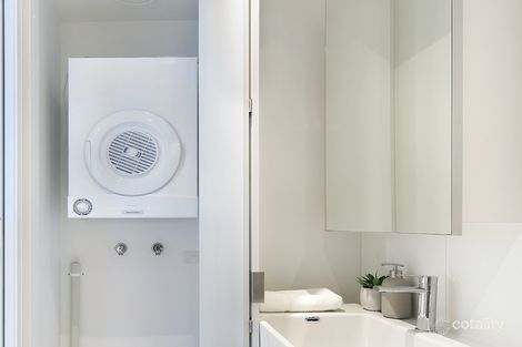 Property photo of 1406/250 City Road Southbank VIC 3006