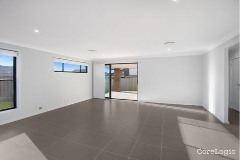 Property photo of 15 Freesia Way Hamlyn Terrace NSW 2259