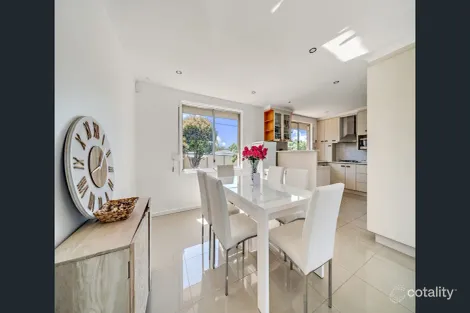 Property photo of 15 Degraves Crescent Wanniassa ACT 2903