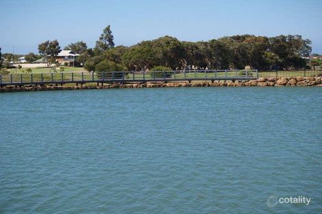 Property photo of 42 Cherry Hills Circle Dunsborough WA 6281