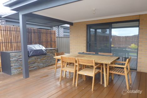 43 Mcdougall Pl, Truganina, VIC 3029