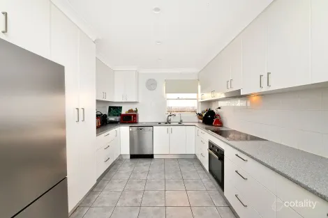 Property photo of 30 Wark Avenue Pagewood NSW 2035