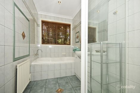 Property photo of 8 Aringa Court Ferntree Gully VIC 3156