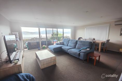 Property photo of 571 Oceana Drive Howrah TAS 7018