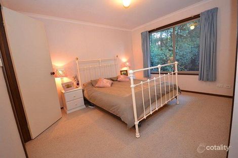 8 Allenby Ct, Mount Clear, VIC 3350