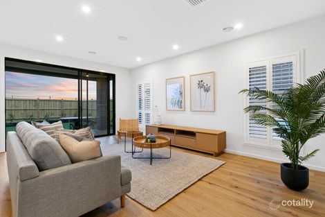 Property photo of 28 Saffron Street Greenvale VIC 3059