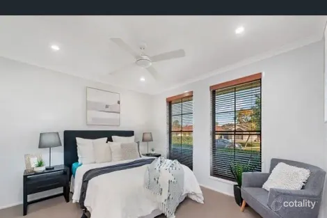 Property photo of 11 Pinehurst Avenue Rouse Hill NSW 2155