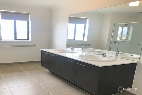 357 Saltwater Prom, Point Cook, VIC 3030