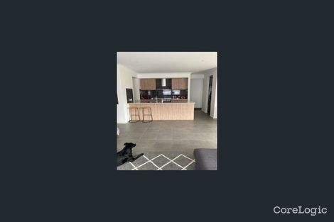 Property photo of 17 Remus Circuit Cranbourne West VIC 3977