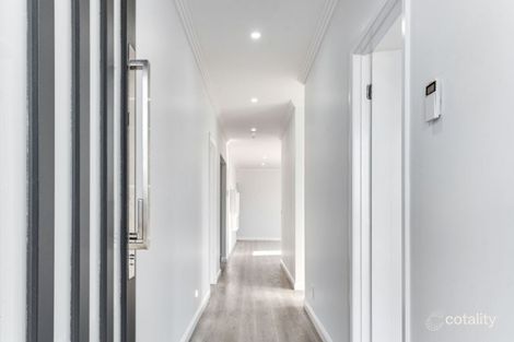 Property photo of 13 Akashi Crescent Craigieburn VIC 3064