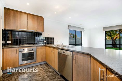 Property photo of 6 Hateley Heath Cranbourne East VIC 3977