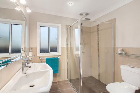 Property photo of 34 Kerry Crescent Berkeley Vale NSW 2261