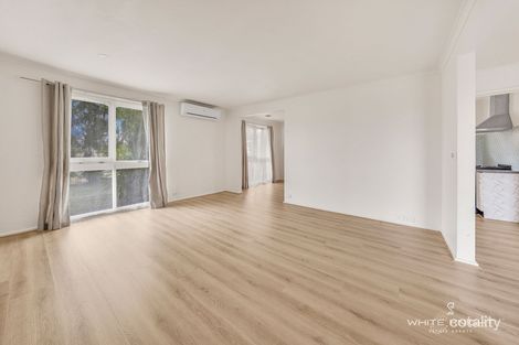 Property photo of 66 Hume Avenue Melton South VIC 3338