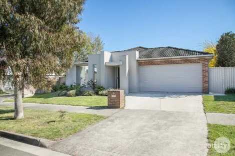 3 Echo Pl, Alfredton, VIC 3350