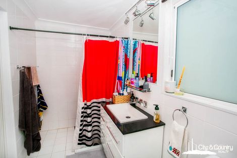 Property photo of 15 Hinkler Crescent Sunset QLD 4825