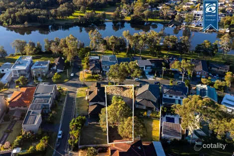 Property photo of 39 Riverview Road Pleasure Point NSW 2172