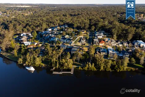 Property photo of 39 Riverview Road Pleasure Point NSW 2172