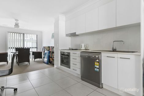Property photo of 26/70 John Street Redcliffe QLD 4020