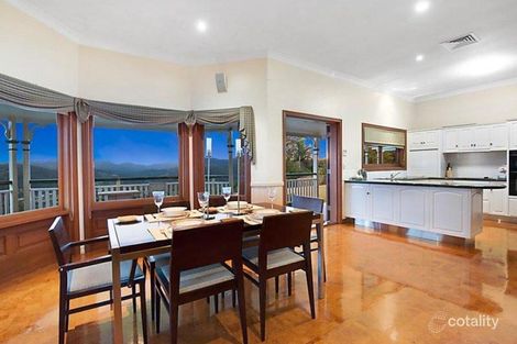 Property photo of 4 Westminster Boulevard Elanora QLD 4221