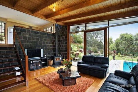 Property photo of 2 San Angelo Road North Warrandyte VIC 3113