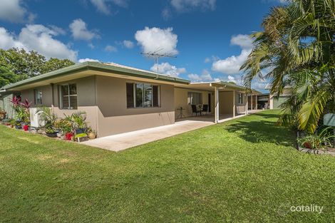 Property photo of 17 Lowanna Avenue Balberra QLD 4740