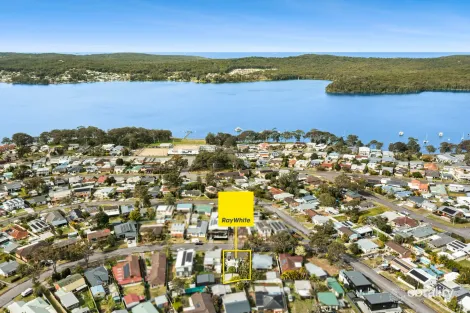 Property photo of 36 Ulooloo Road Gwandalan NSW 2259