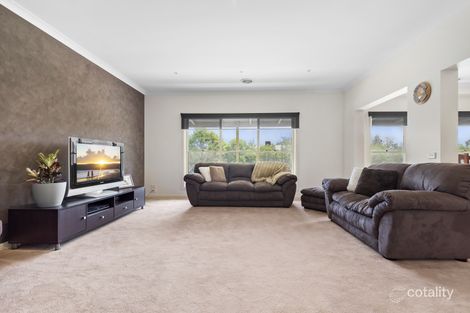 Property photo of 10 Ikona Drive Echuca VIC 3564