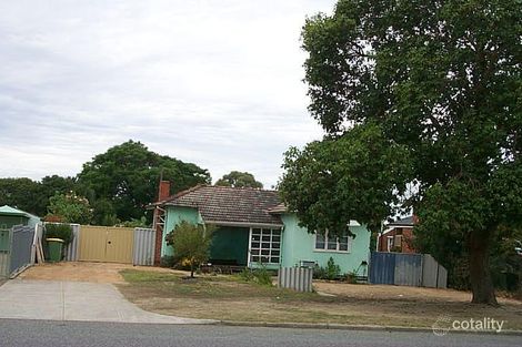 21 Ellison St, Willagee, WA 6156