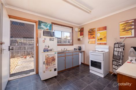 Property photo of 4/6 Katoomba Crescent Montrose TAS 7010